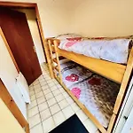 Апартаменты Peaceful In Close To Activities