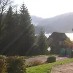 Peaceful In Close To Activities 아파트 제라르메르