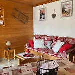 Peaceful In Close To Activities Апартаменты Жерарме