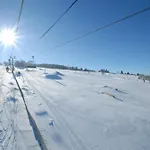 Peaceful In Close To Activities Апартаменты *