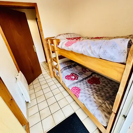 Peaceful In Close To Activities Apartment *